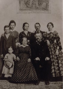 1863_familie-bayer1--1-.jpg